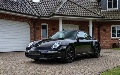 Porsche 911 997 Carrera 4 Cabriolet (2008), second owner, manual transmission, full service history, flap exhaust