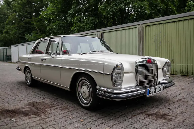 Mercedes Benz W108 250 SE (1966), Gutachten Note 2, TÜV 10/2027, Innenraum sehr gepflegt