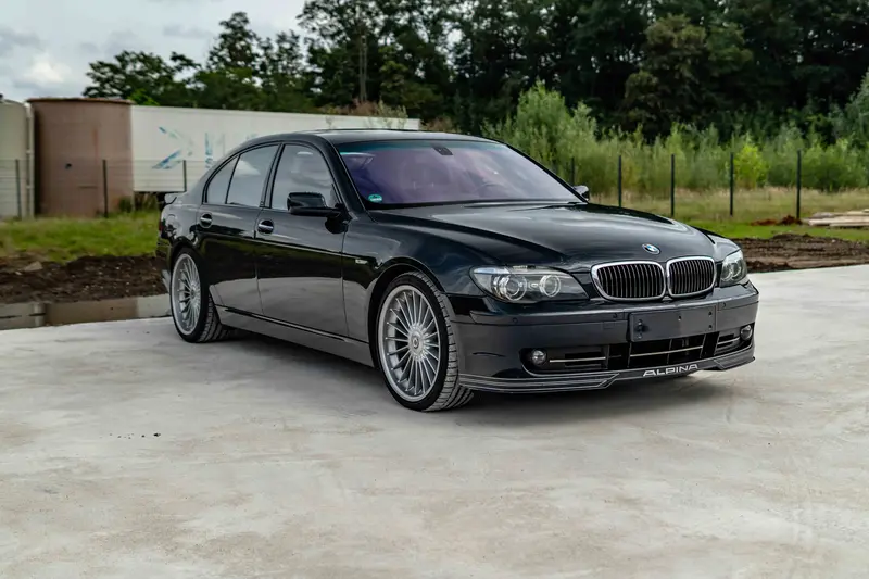 BMW Alpina B7 Vollausstattung aus 2.Hand nachvollziehbare Historie Nanoversiegelung Matching Numbers (2005)