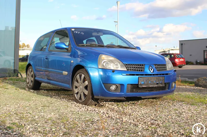 Renault Clio 2.0 16V RS mit lückenlosem Scheckheft 5-Gang aus Renault Sammlung (2005)