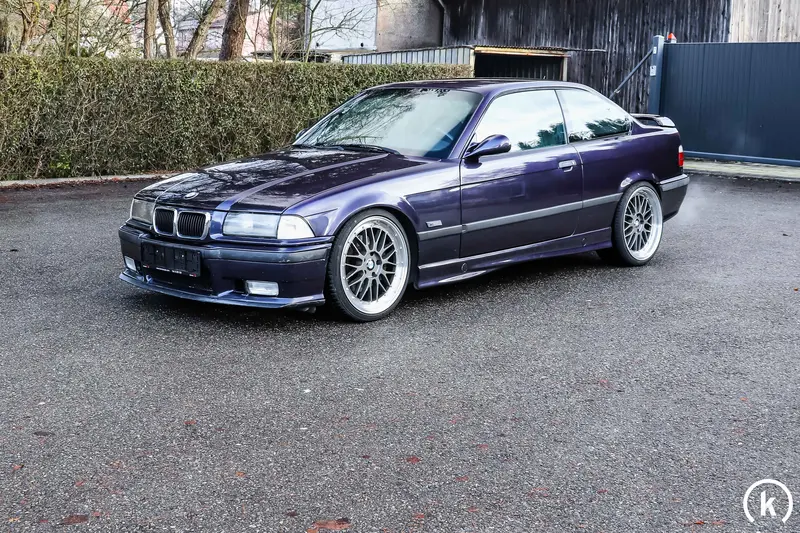 BMW E36 M3 3.2 Coupé mit deutscher Erstauslieferung in Technoviolett (1996)