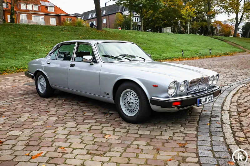 Jaguar XJ12 Deutsche Erstauslieferung Servolenkung Klimaanlage (1987)
