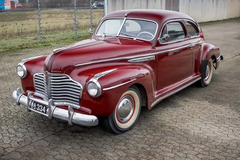 Buick Special Model 46-S 4.0L 125PS 3-Gang Lenkradschaltung (1941)