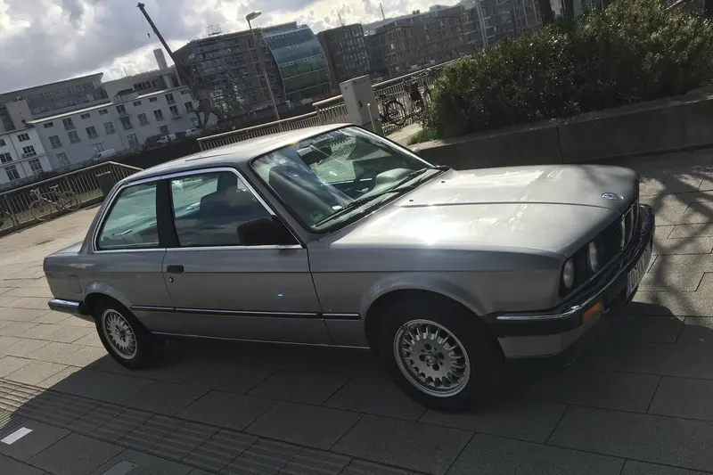 BMW E30 318i - neuer Motor (1987)