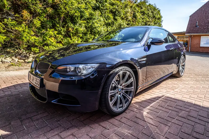 BMW E92 M3 Coupé (2008) mit Schaltgetriebe und Schiebedach, Motor getauscht, neue Kupplung