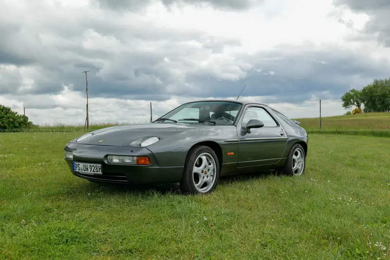 Porsche 928 GTS Gutachten Note 2, Motor erneuert, umfangreiche Ausstattung (1993)