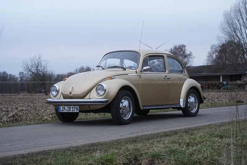 Volkswagen Beetle 1303 (1974), very attractive color, owned by current owner for over 12 years, H license plate