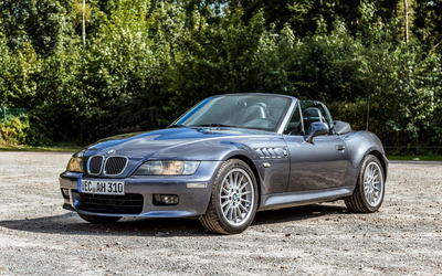 BMW Z3 3.0i Roadster (2000), convertible top in mint condition, major service performed