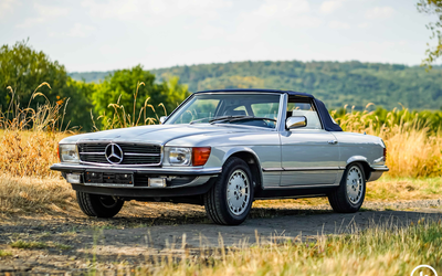 Mercedes-Benz R107 380 SL Lugano grey Underbody Rustproof (1983)