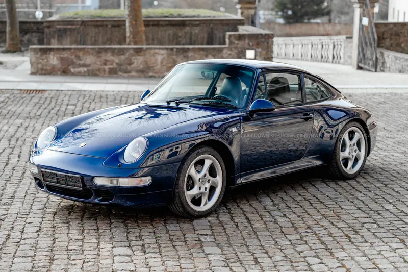 Porsche 911 993 Carrera 2S (1997), Handschalter, deutsches Fahrzeug, umfangreich revidiert, seit 2014 Teil einer Sammlung