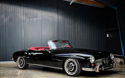 Mercedes-Benz 190 SL W121 Restomod (1989), high-quality conversion based on 190E 2.5 16V, with folding roof, accident-free, value appraisal grade 2