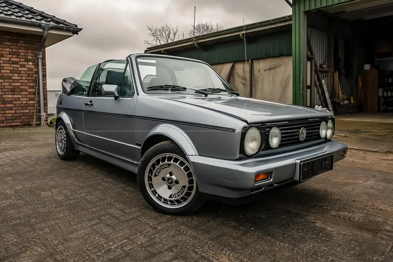 Volkswagen Golf 1 Cabriolet Karmann Owned since 2007 Brakes renewed with Ronal rims (1989)