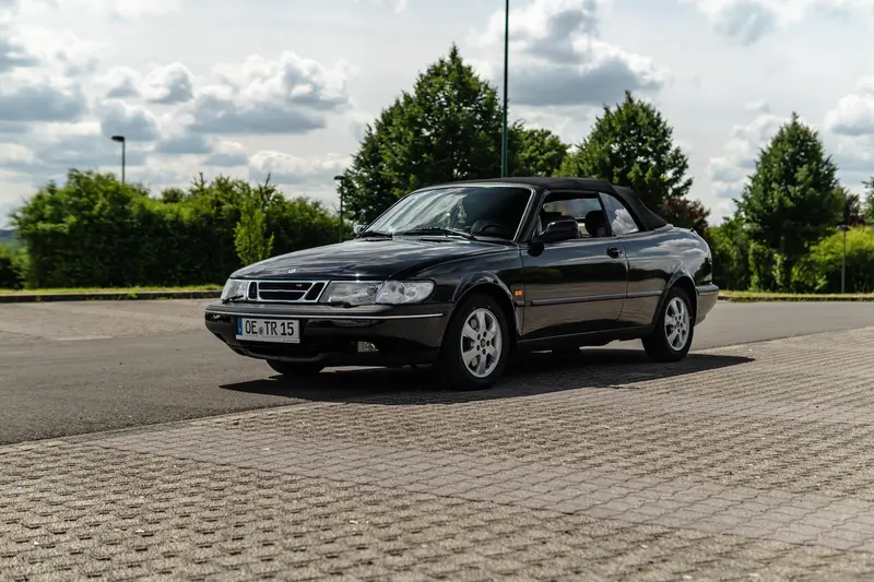 Saab 900 2.5i V6 Cabrio Aktueller Service Gutachten Note 3+ Neu Lackiert (1995)
