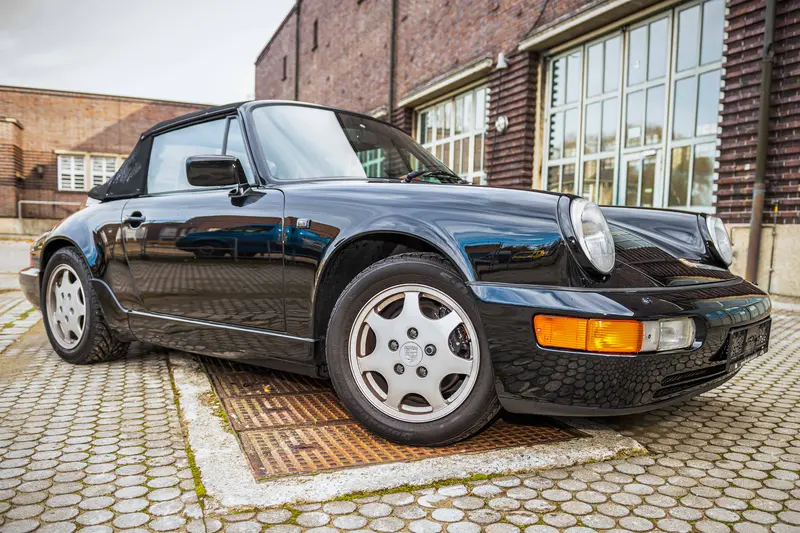 Porsche 964 Carrera 4 Cabrio vollst. Scheckheft aus Familienbesitz toller Zustand Neuwagenrechnung (1990)