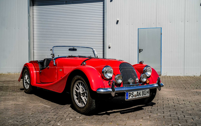 Morgan Plus 8 (1975), Classic Data Note 2, brakes and carburetor renewed, with power steering, collector's vehicle