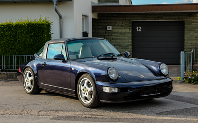 Porsche 911 964 Carrera 2 Targa (1991), first registered in Japan, H license plate, engine sealed before 12,000 km
