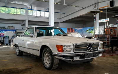 Mercedes Benz 450 SLC C107 (1973), fuel injection system newly adjusted, TÜV and service new