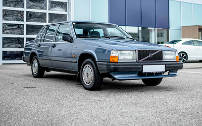 Volvo 740 GL sedan only 68,000 km mileage very neat condition logbook history (1985)