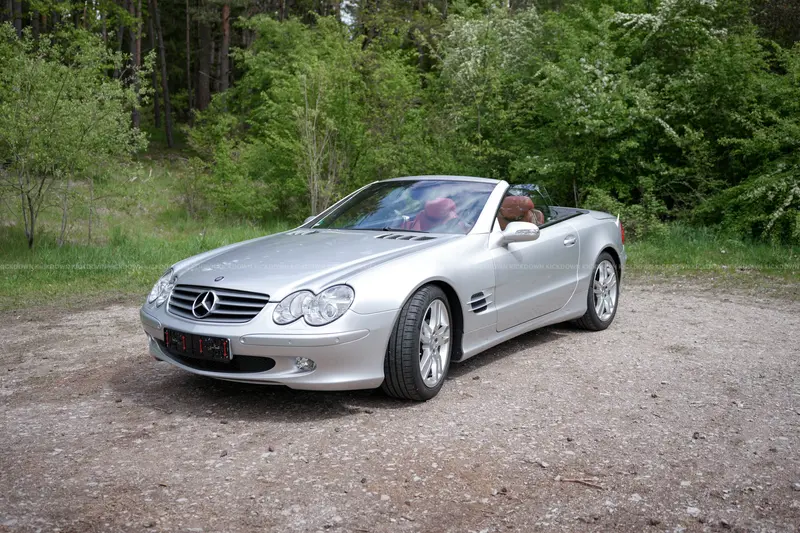 Mercedes-Benz SL 350 R230 (2003) mit erst 48.400 Kilometern, seltene Farbkombination, sehr gepflegt