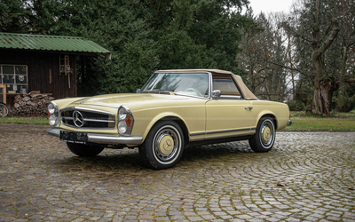 Mercedes Benz SL 230 W113 Pagode (1964) mit Classic Data Note 1-, überholter Motor, Scheinwerfer des W111