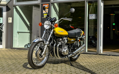 Kawasaki Z 1 900 complete rebuild with 0 km mileage from 2nd hand unique condition (1973)