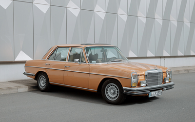 Mercedes Benz W114 280, Scheckheft, Gepflegt und restauriert, Geringe Laufleistung (1972)