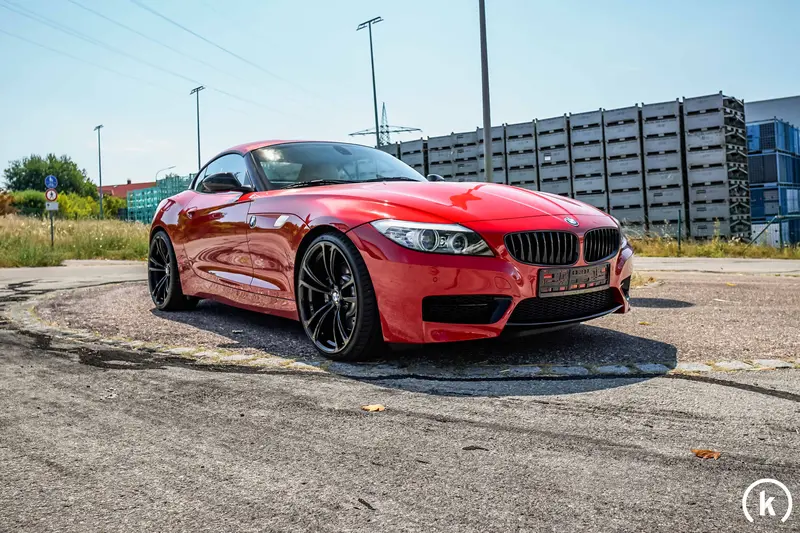 BMW Z4 35is Akrapovic Endrohre lückenloses Scheckheft M-Paket 20 Zoll nur 46t Km (2012)