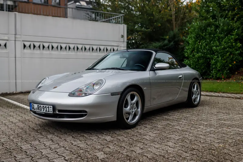 Porsche 911 996 Carrera Cabriolet (2000), Handschalter, Keramik-versiegelt, mit Hardtop