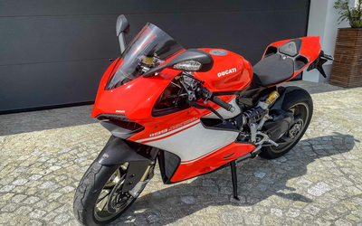Ducati Panigale Superleggera 1199 cc collector's item with 857 km mileage only 500 pieces worldwide (2017)