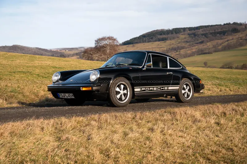 Porsche 911 S 2.7 Coupé (1975), G model with a grade of 2+, engine overhauled, second set of Fuchs rims