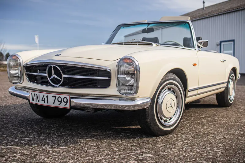 Mercedes-Benz W113 230SL Pagode umfangreich restauriert (1964)