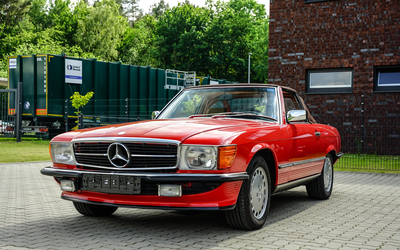 Mercedes-Benz R107 560 SL Restored €15,000 Investment appraisal Note 2+ Hardtop ABS Cruise control (1987)