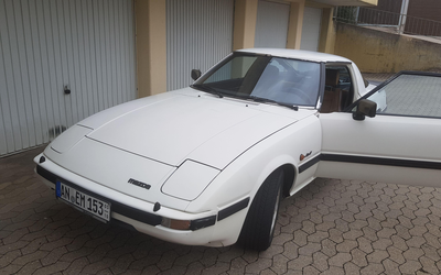 Mazda RX 7 (1986)