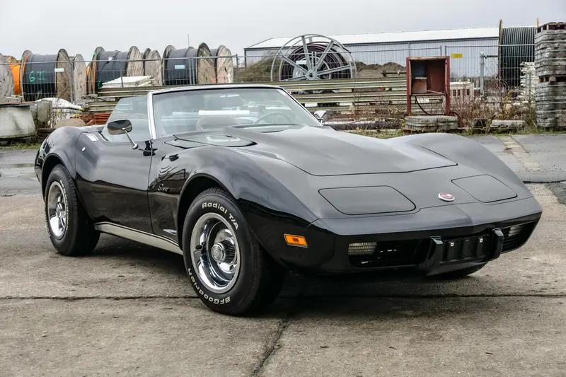Chevrolet Corvette C3 Stingray Convertible Accident-free H license plate Restored TÜV appraisal Grade 2 Very well-kept condition (1975)