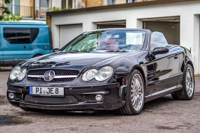 Mercedes Benz R230 SL 55 AMG Obsidianschwarz-Metallic Carlsson Ultralight Felgen Soundsystem Premium aus 2. Hand lückenloses Scheckheft (2004)