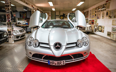 Priv. Sammlung - Mercedes McLaren SLR 1. Hand (2004)
