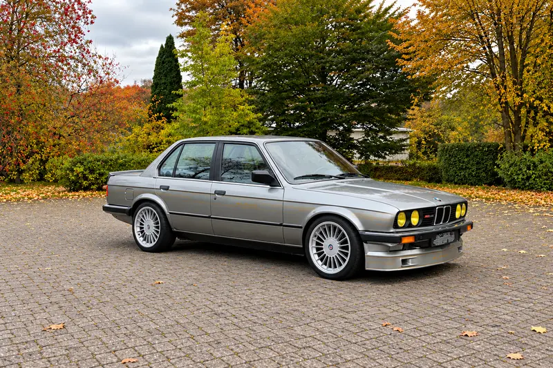 BMW E30 320i Alpina