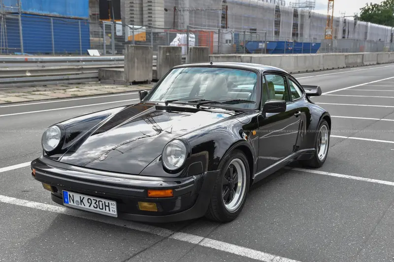 Porsche 911 930 Turbo Gutachten Note 2, mit Schiebedach, Motor revidiert (1986)