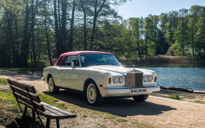 Rolls-Royce Corniche II Cabriolet (1985) Original condition, H license plate, extensive investments