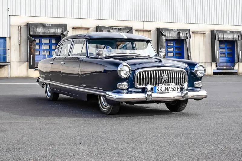 Nash Ambassador Airflyte Super (Golden Anniversary) Designed by Pininfarina 8.000 € Investment Conversion for Europe (1952)