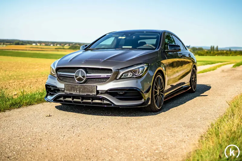 Mercedes-Benz CLA 45 AMG Carbon Paket Scheckheft (2017)