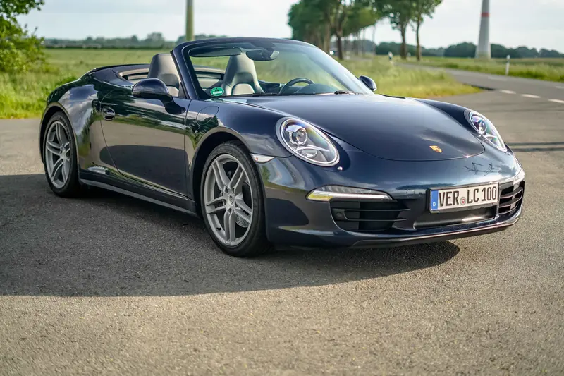 Porsche 911 991.1 Carrera 4 Cabrio aus 2. Hand nur 71.000 km Laufleistung 111 Punkte Check (2013)