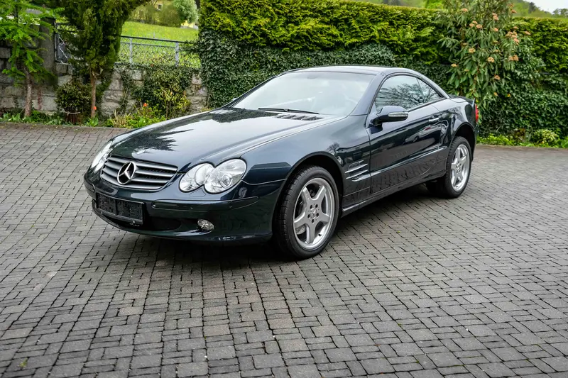 Mercedes-Benz R230 SL 500 Smaragdschwarz-Metallic aus 2. Hand 18 Jahre im Erstbesitz lückenloses Scheckheft (2003)