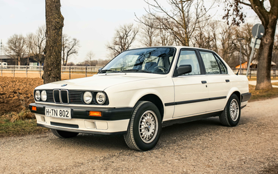 BMW E30 316i 1. Hand sehr guter Zustand 5-Gang Alpinweiß (1991)