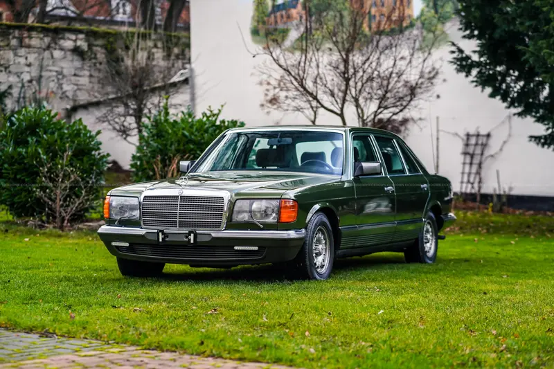 Mercedes-Benz W126 500 SEL with valuation report from 2021 with grade 2 (1981)