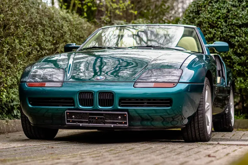 BMW Z1 Roadster from 2nd hand owned for 30 years with logbook very well maintained Note 2 (1989)