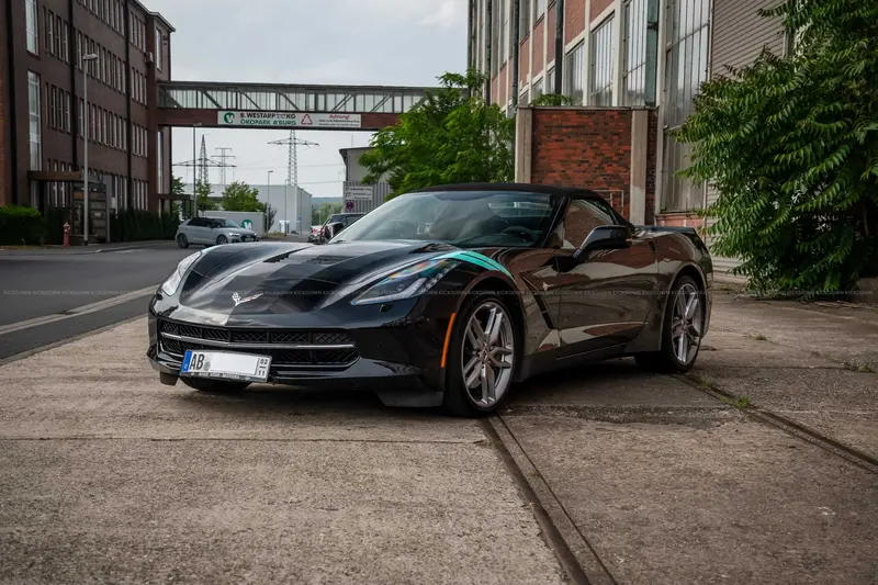 Chevrolet Corvette C7 Convertible with 7-speed manual transmission (2016), performance brakes, full service history, service and new tires