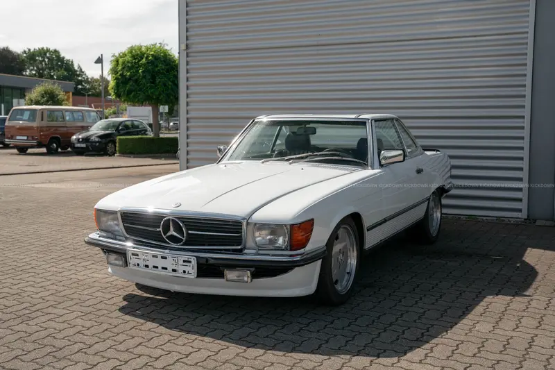 Mercedes Benz 560 SL R107
