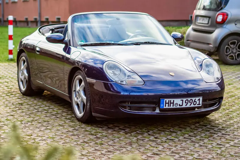 Porsche 911 996 Carrera Cabrio 6-Gang Edelstahlendrohre Scheckheft Windschott (2000)