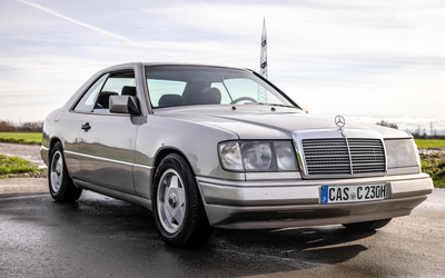 Mercedes-Benz C124 230 CE Accident-free Restored Completely painted TÜV H license plate Immediately ready to drive Valuation report (1988)